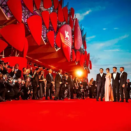 Coast House - Host Solution *