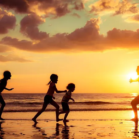 Coast House - Host Solution